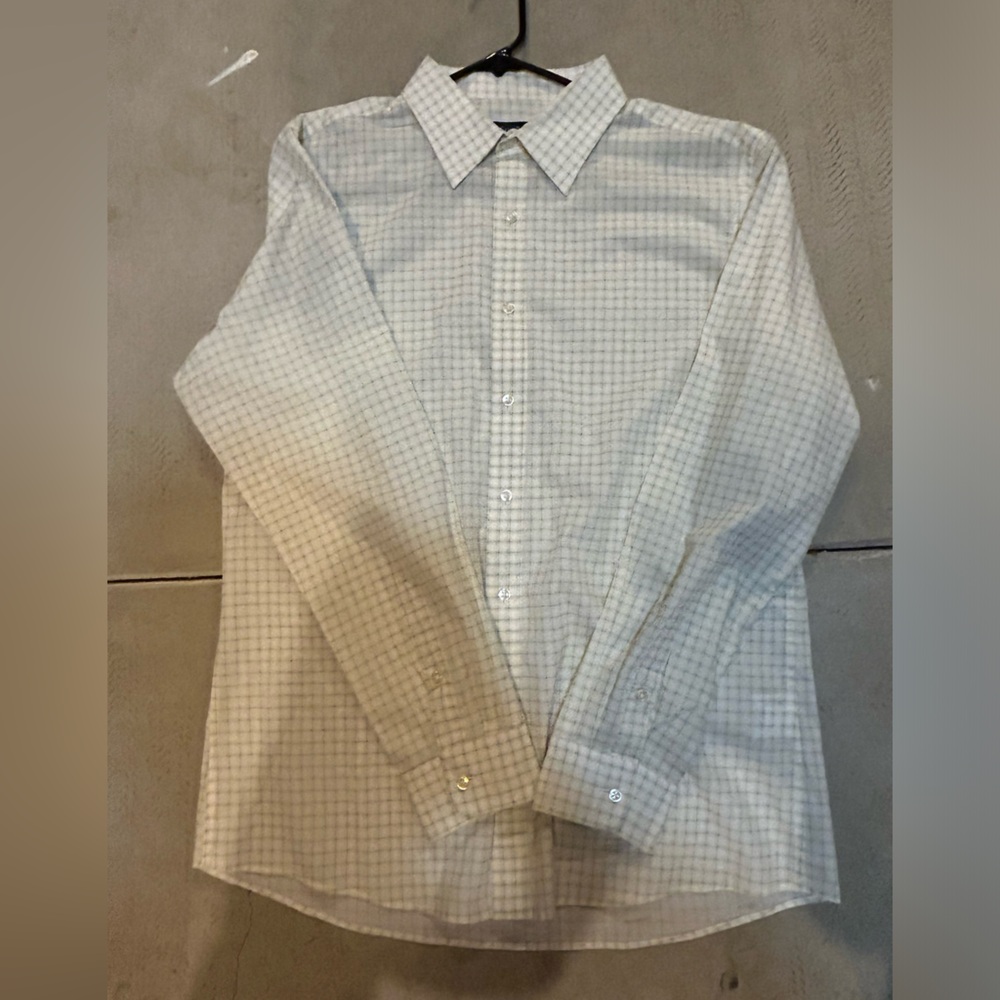 BOGO Club Room Button-Up Shirt L